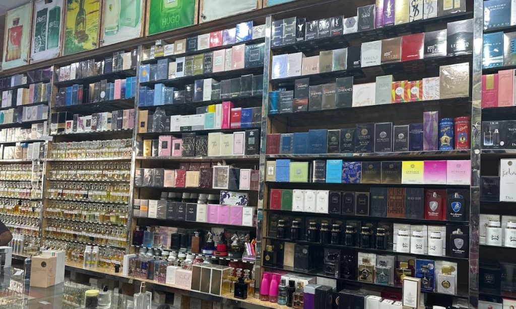 Vinlexe Perfumes & Cosmetics L.L.C - Best Perfume Store In Dubai