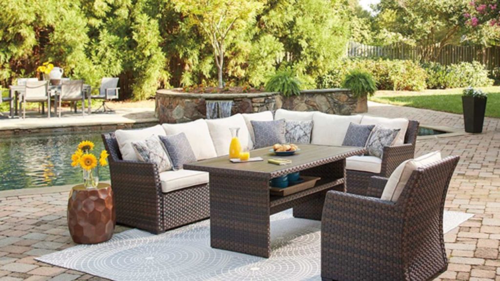 5 best outdoor furniture stores in Dubai