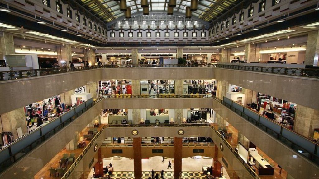 5 best department stores in Dubai 2024