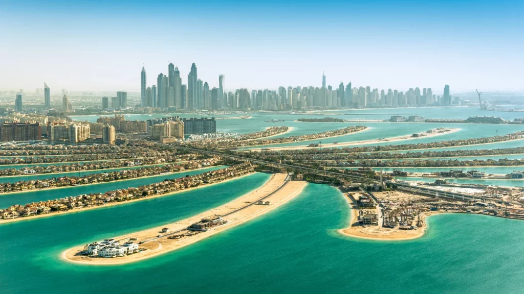 Family-Friendly Hotels in Palm Jumeirah With Kids’ Amenities That Parents Can Trust